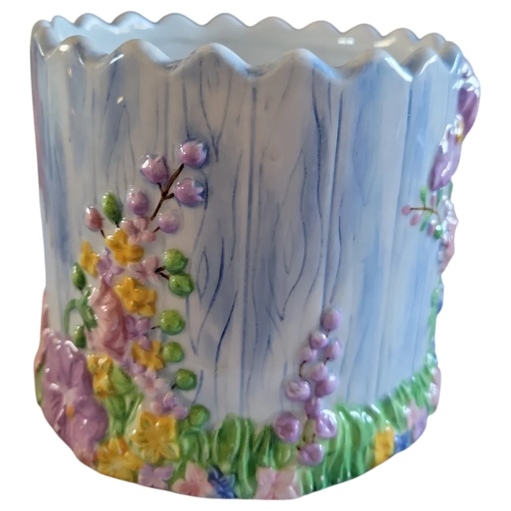 Hand Painted Dolomite Floral Ceramic Planter Spring Easter Scalloped Edge Pastel - Picture 4 of 6
